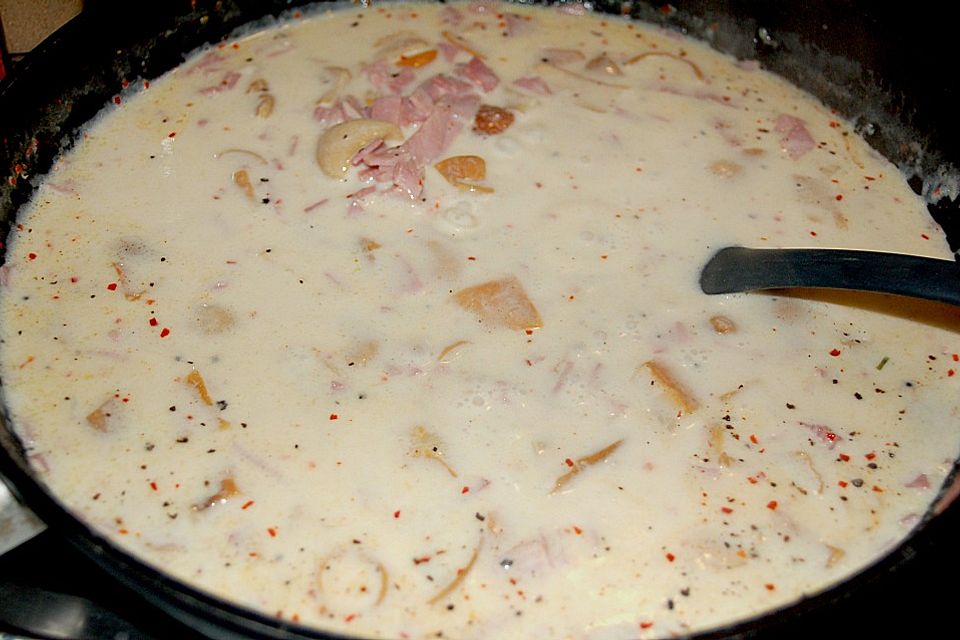 Spaghetti mit Steinpilzen Spaghetti mit Steinpilzen