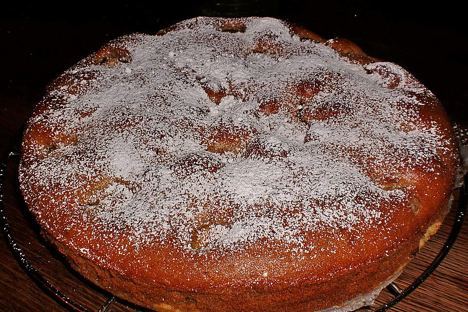 Apfelkuchen mit karamellisierten Walnüssen