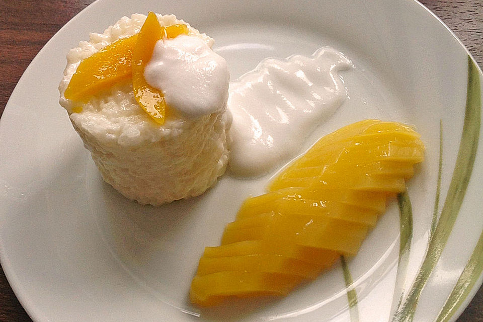 Sticky rice with Mango