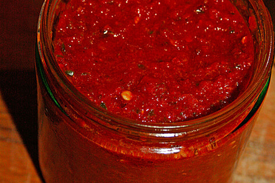 Jalapeno-Paste Chili mit Chipotle