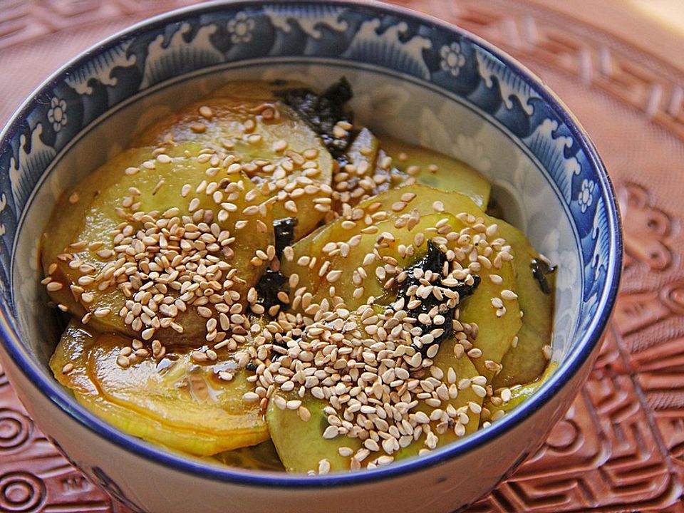 Asiatischer Gurkensalat von Scharfeschote| Chefkoch