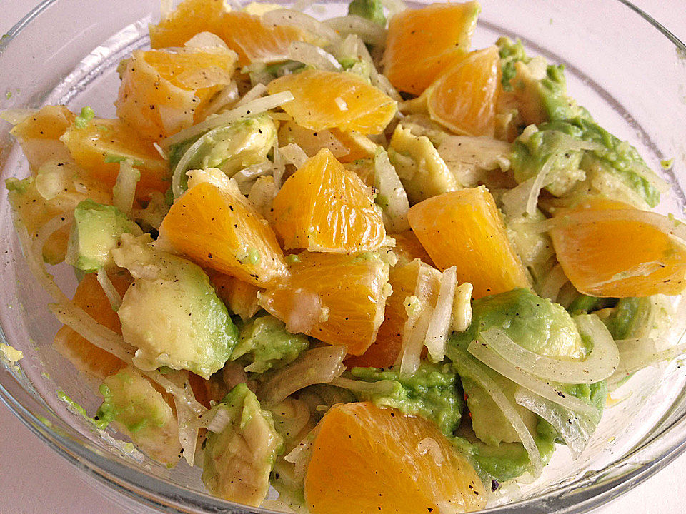 Orangen-Avocado-Zwiebelsalat von binis| Chefkoch
