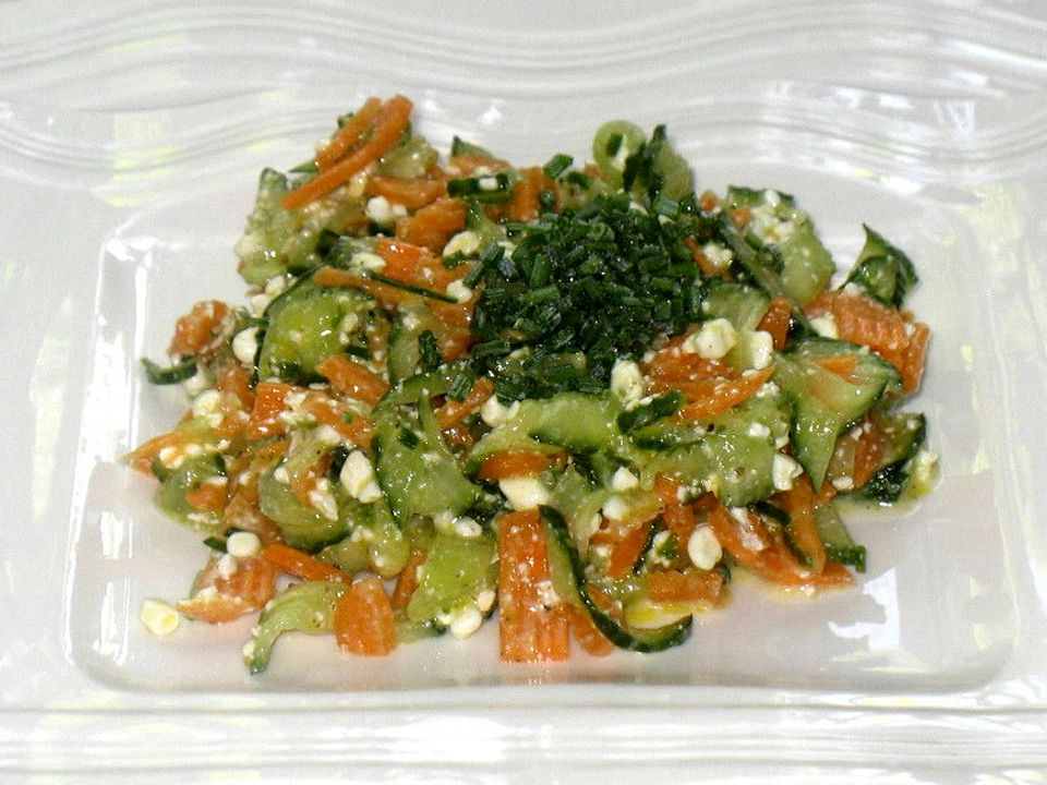 Möhren-Gurken-Salat von ases | Chefkoch