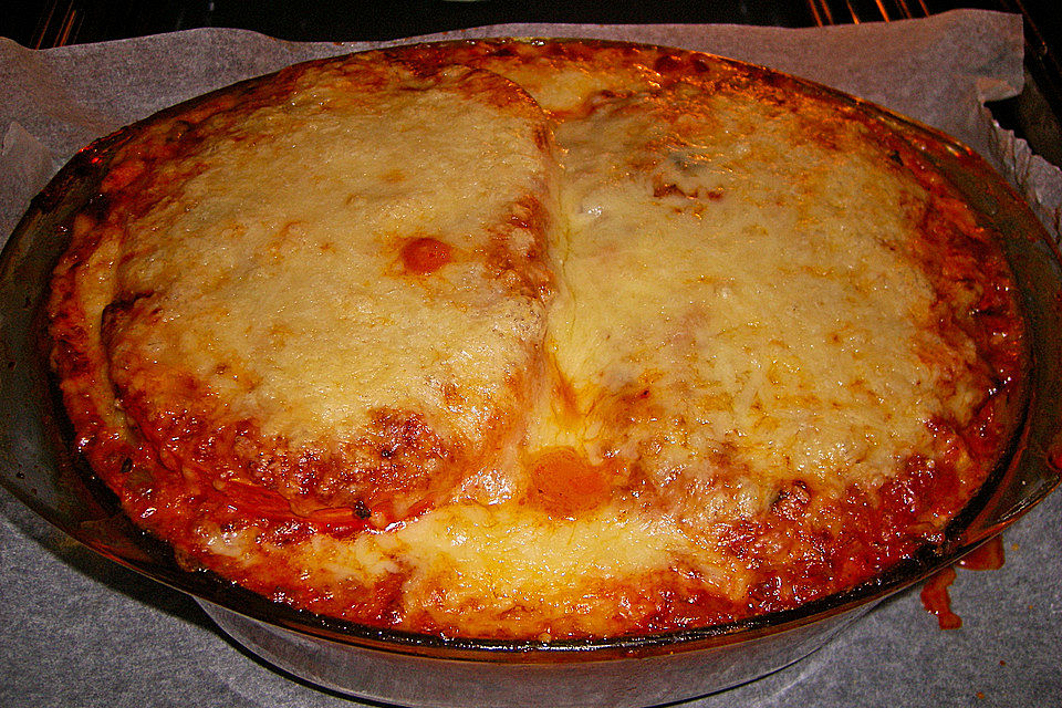 Gefüllter Hokkaidokürbis mit Käse überbacken