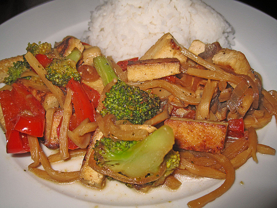 Chinesisches Gemüse mit Tofu und Reis von -cendrillon-| Chefkoch
