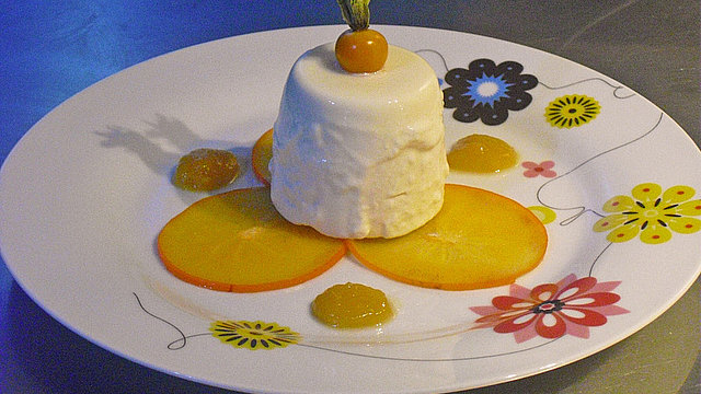Panna cotta mit Mandelsahne / Mandelsulz / Blanc Manger von hefide