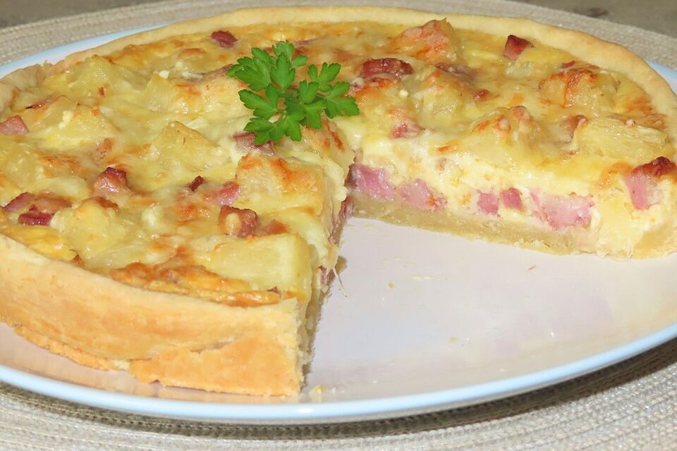 Quiche mit Ananas und Kasseler