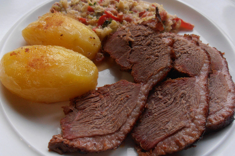 Gänsebrust mit Bouillonkartoffeln