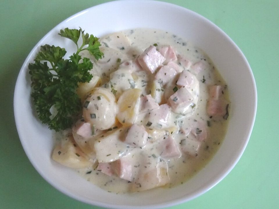 Fleischwurstsoße mit Salzkartoffeln von paula32| Chefkoch