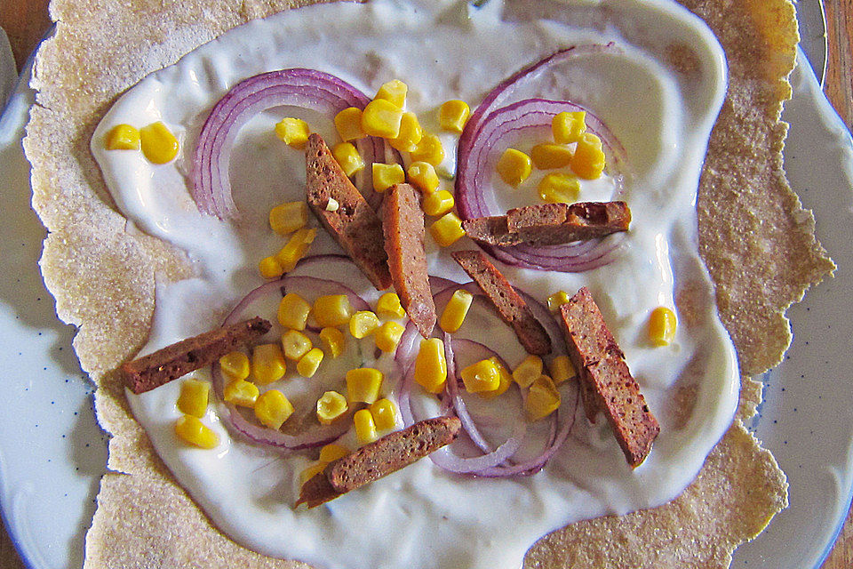 Döner aus Seitan mit Tzatziki