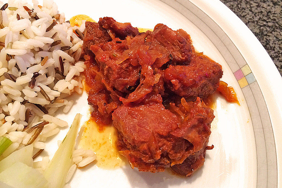 Gulasch Szegediner Art aus dem Schnellkochtopf