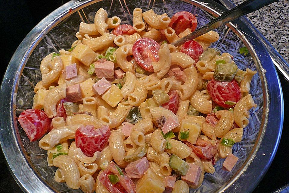Paulines bunter Nudelsalat Paulines bunter Nudelsalat