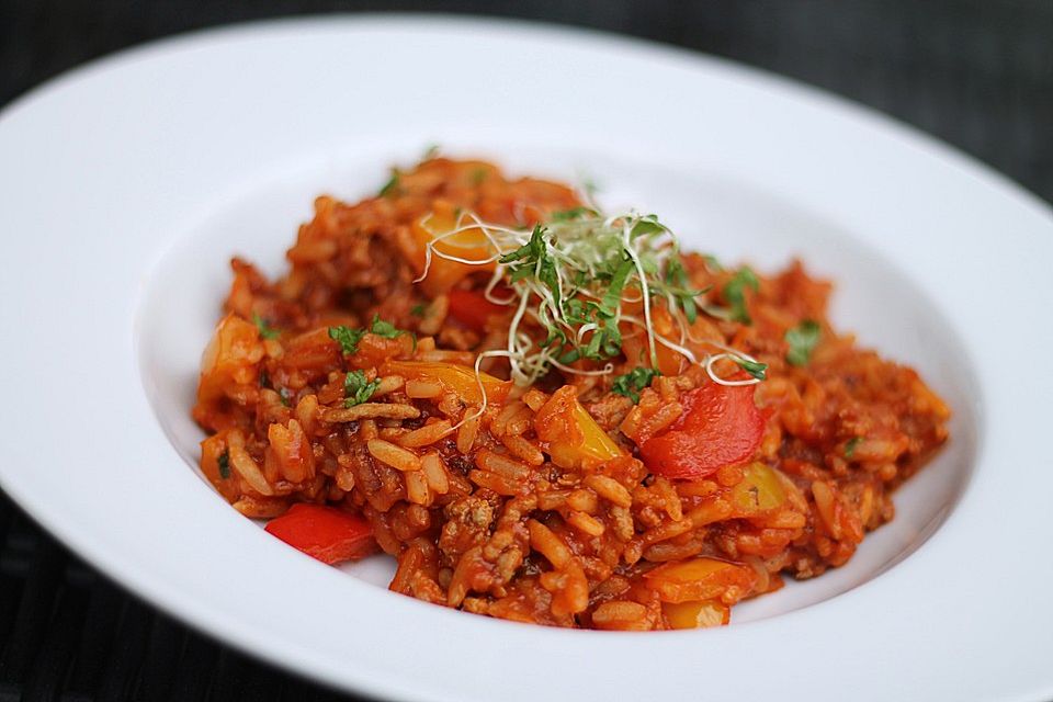 Reis-Hackfleisch-Pfanne mit Paprika