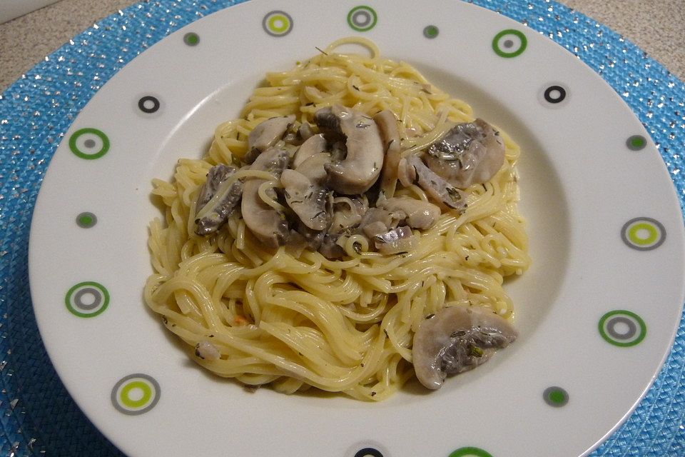 Champignonragout zu Pasta