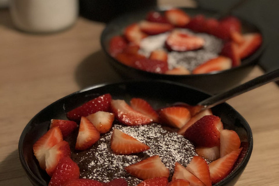 Mikrowellenkuchen mit Vanilleeis, ohne Ei