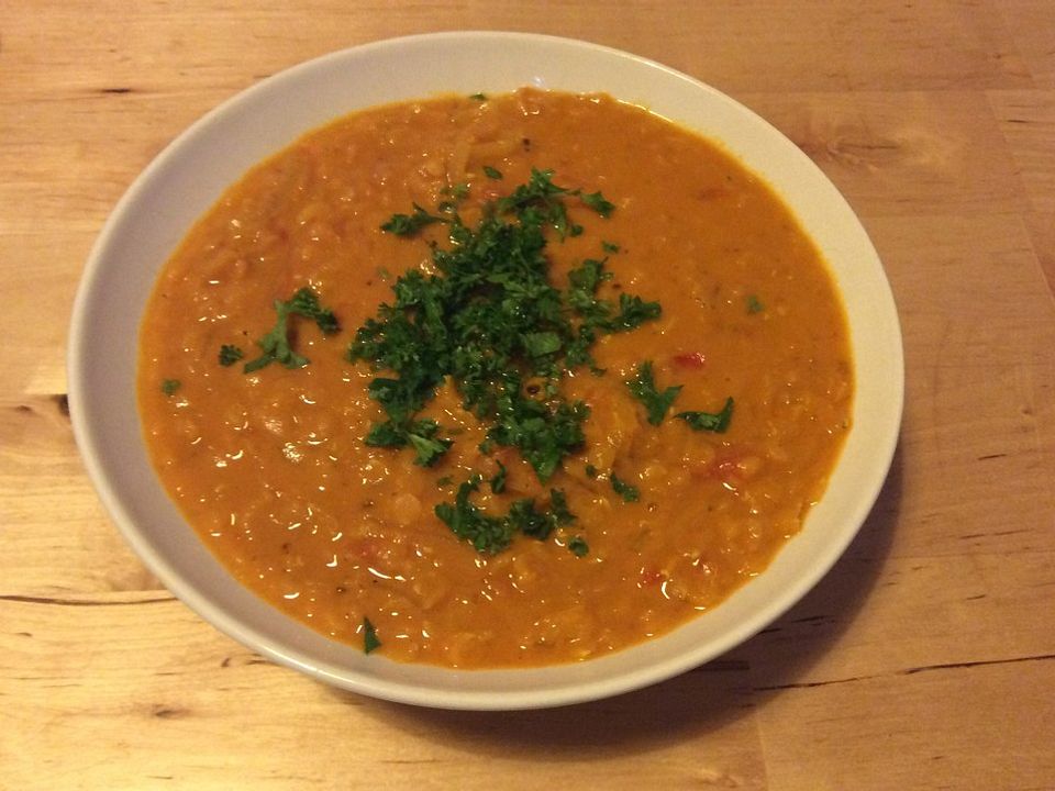 Rote Linsen-Curry-Suppe mit Kokosmilch für Faule von Phannii| Chefkoch