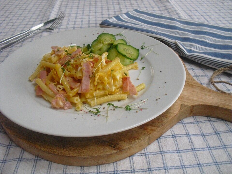 Schinkennudeln mit Käse und Ei von calagoesla| Chefkoch
