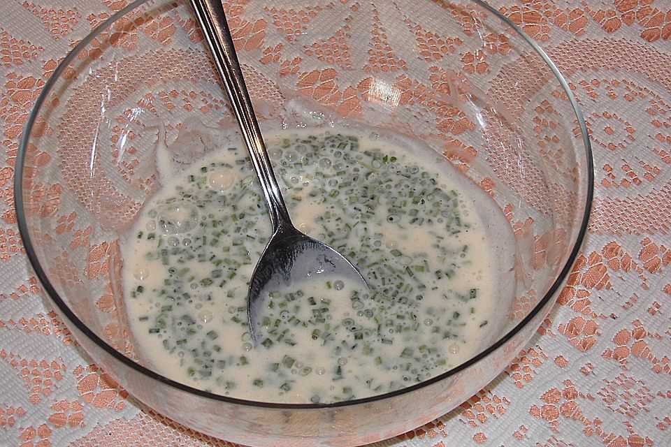 Sahne-Kräuter-Knoblauch Dressing