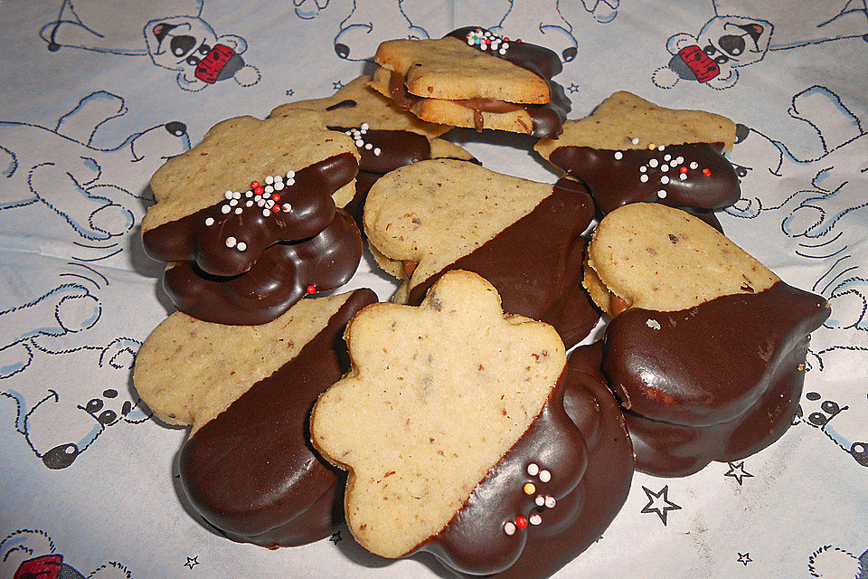 Nougat-Herzen und Nougat-Sterne Nougat-Herzen und Nougat-Sterne