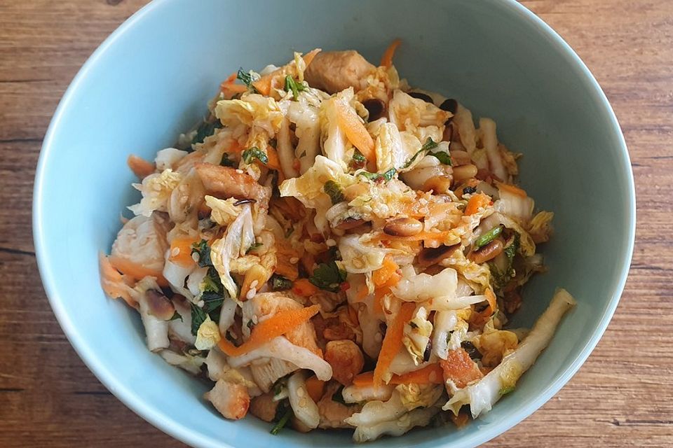 Chinakohl-Huhn Salat vietnamesisch