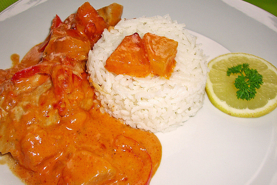 Fruchtiger Curry-Seelachsauflauf