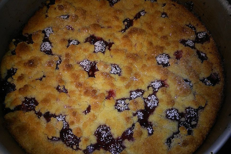 Sauerkirsch - Streusel - Kuchen