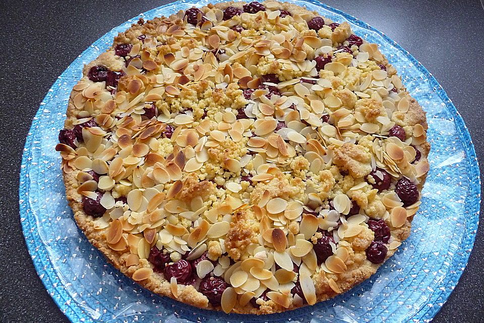 Sauerkirsch - Streusel - Kuchen