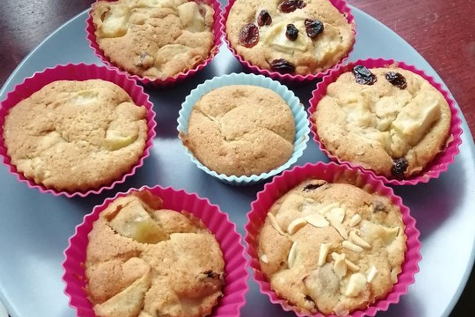 Vegane Apfel-Nuss Muffins