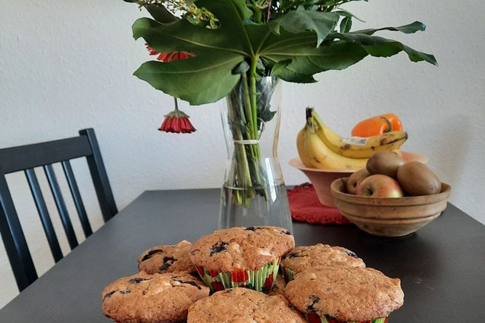 Vegane Apfel-Nuss Muffins