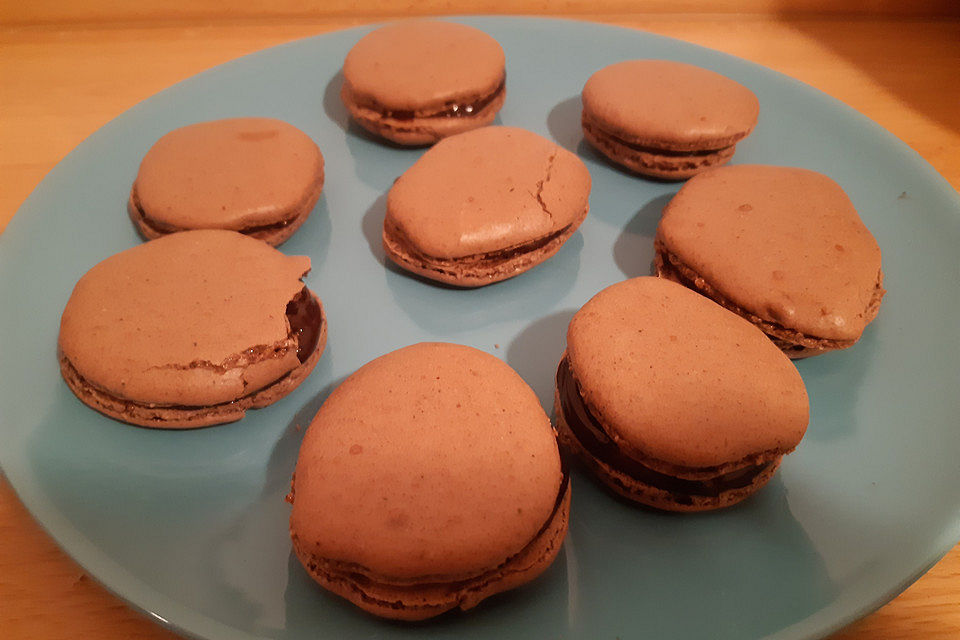 Schokoladen-Mandel-Macarons