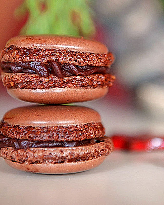 Schokoladen-Mandel-Macarons