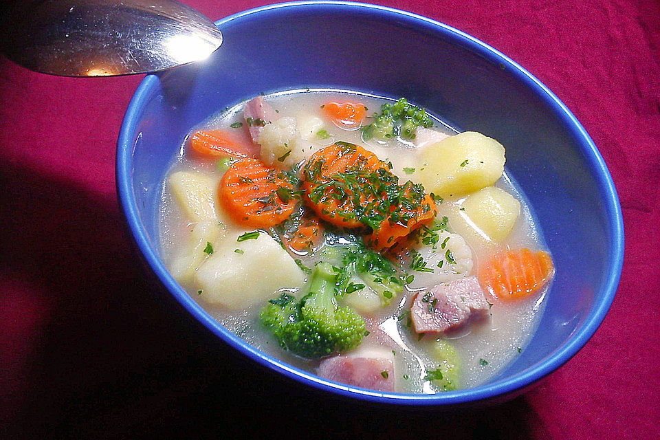 Deftige Gemüsesuppe