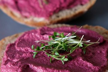 Rote Bete - Aufstrich mit Meerrettich