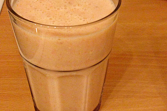 Bananenmilch mit Karotte und Haferflocken von Katja1991| Chefkoch