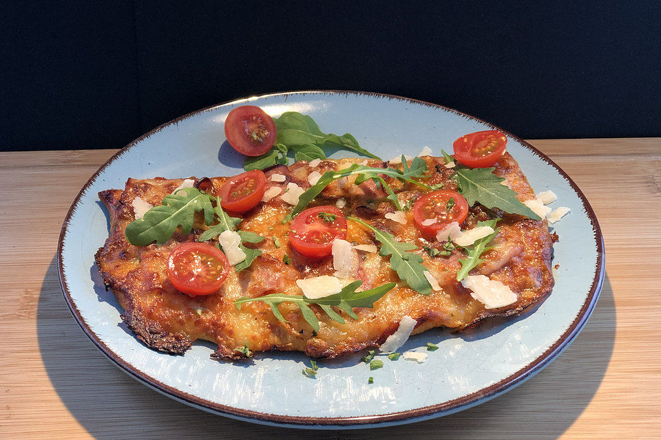 Pizza Rucola mit Knoblauchöl