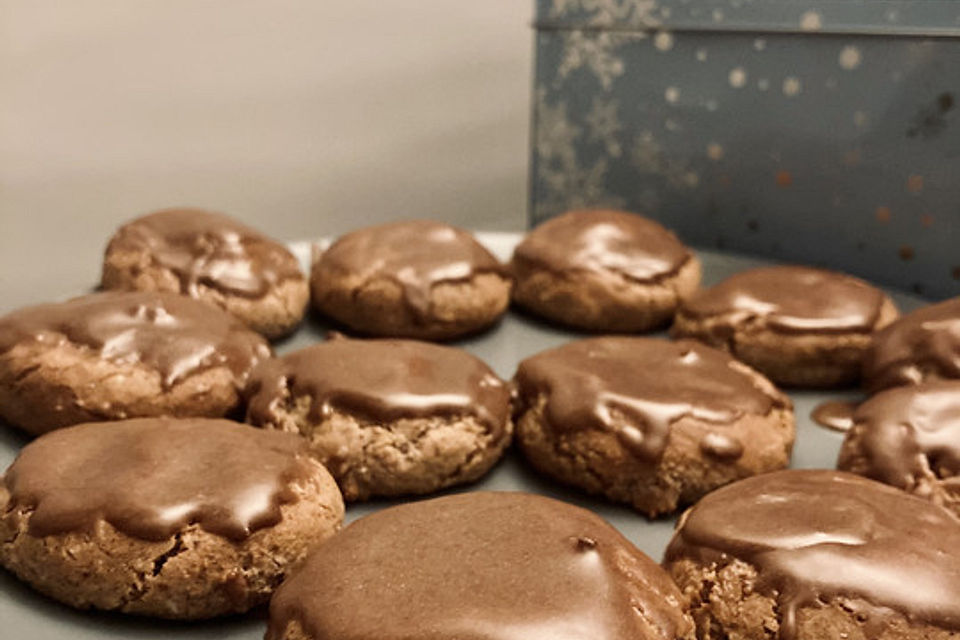 Vegane Marzipan-Zimt-Lebkuchen à la Mäusle