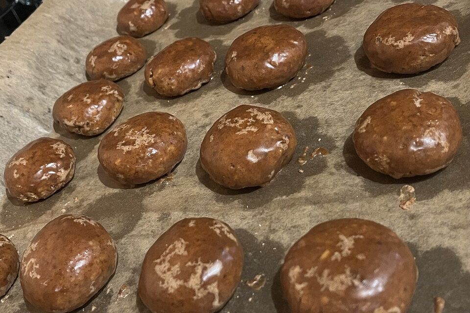 Vegane Marzipan-Zimt-Lebkuchen à la Mäusle