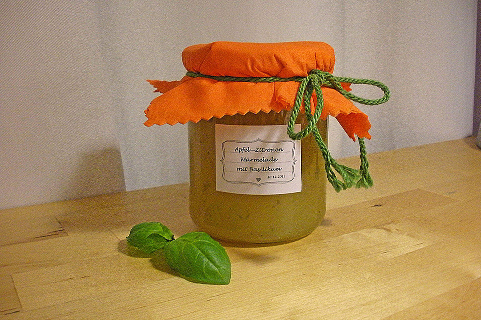 Apfel-Zitronen Marmelade mit Basilikum