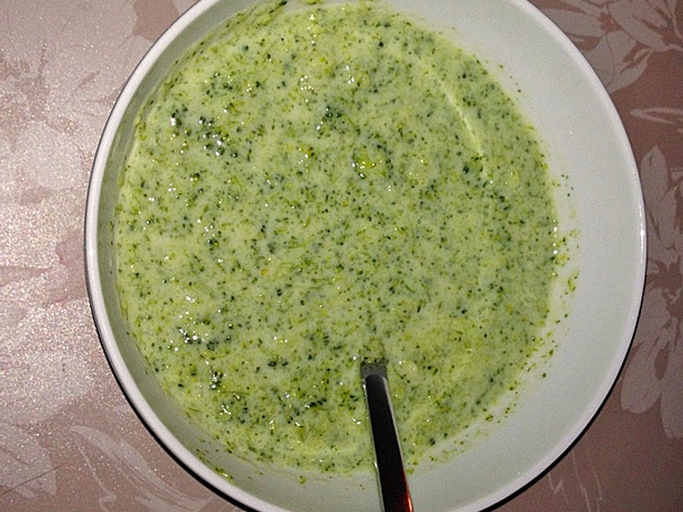 Brokkoli-Cremesuppe von Pabela| Chefkoch