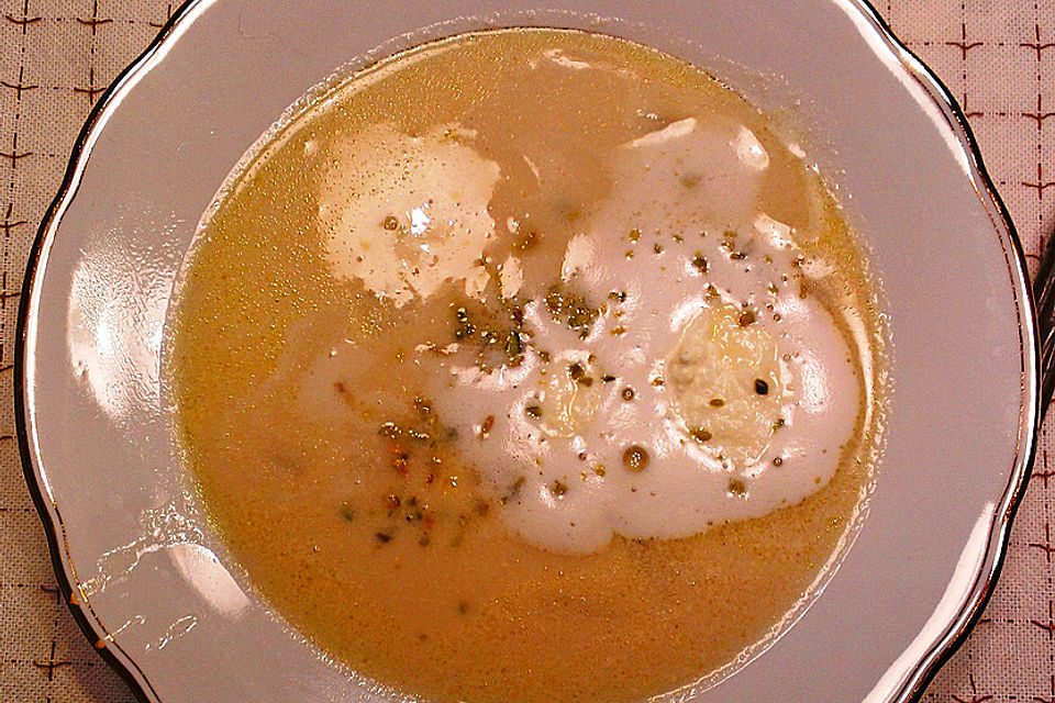 Beschwipste Spargelcremesuppe à la Didi