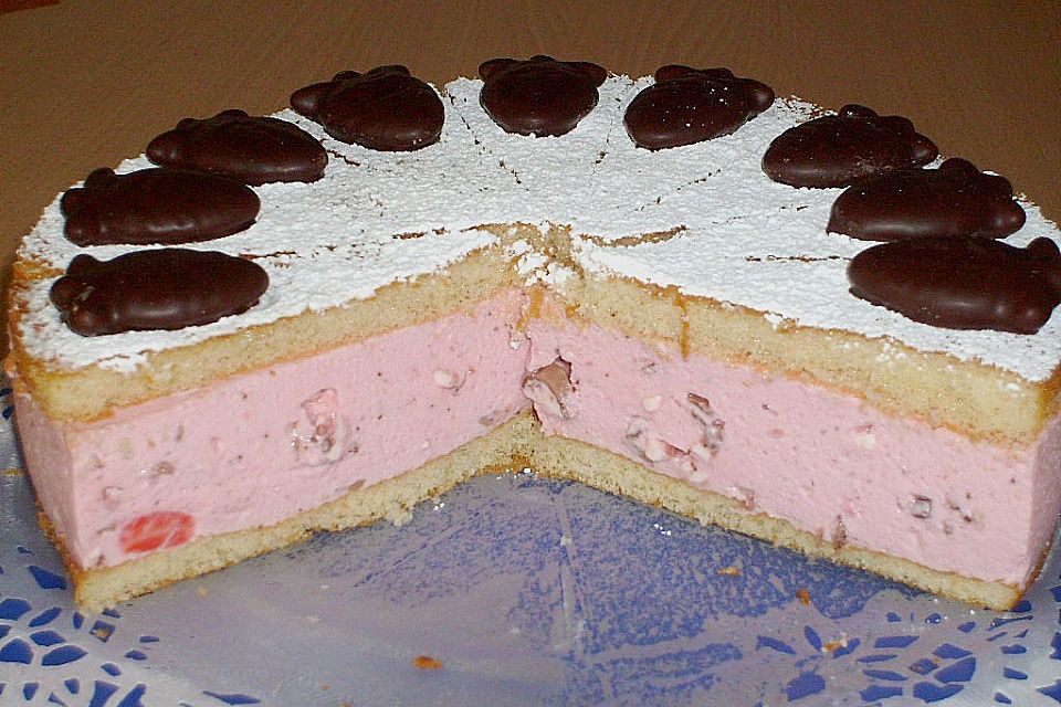 Erdbeer - Yogurette - Torte