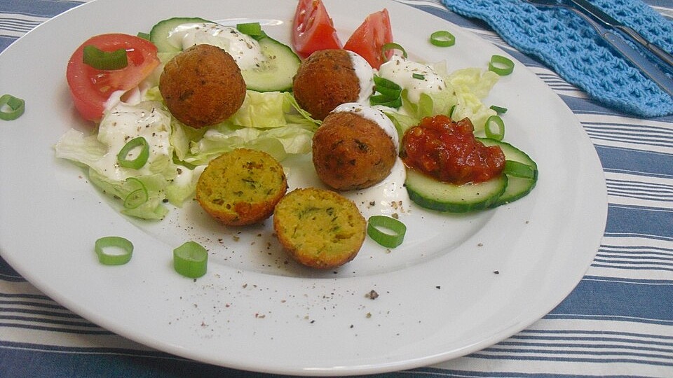 Schnelle vegane Falafel von Shakkaron