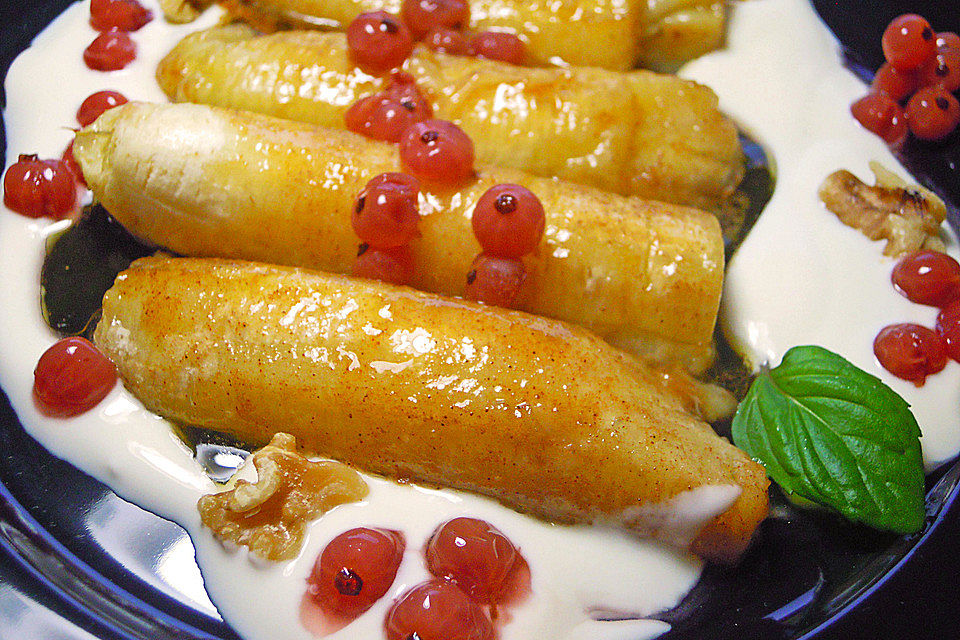 Überbackene Bananen in Crème fraîche Sauce