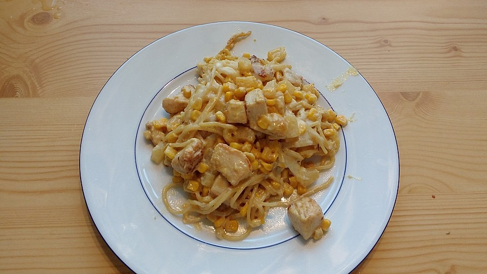 Nudelauflauf mit Hähnchen und Ananas von Anfängerlein
