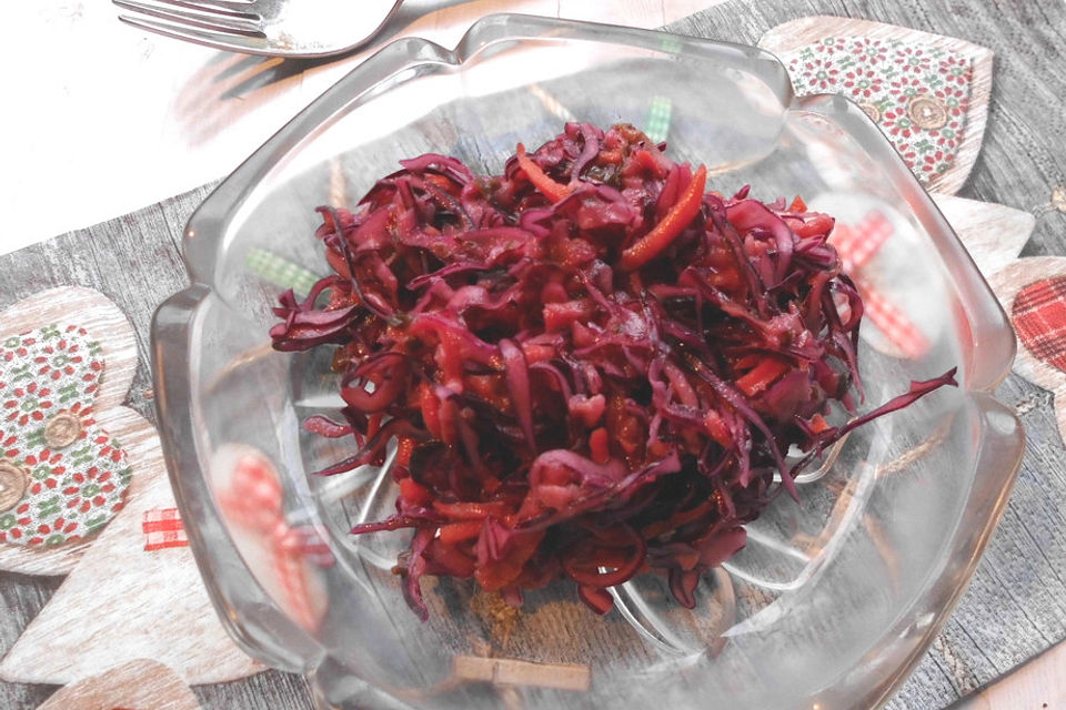 Rotkohl-Apfel-Salat