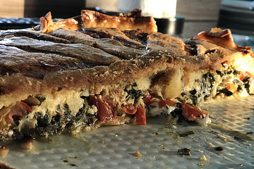 Quiche Mit Spinat Schafkase Getrockneten Tomaten Und Pinienkernen Von Minimix Chefkoch