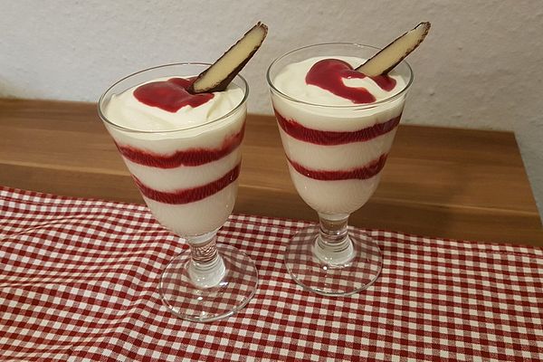 Himbeer-Marzipan-Becher von passionfruity | Chefkoch