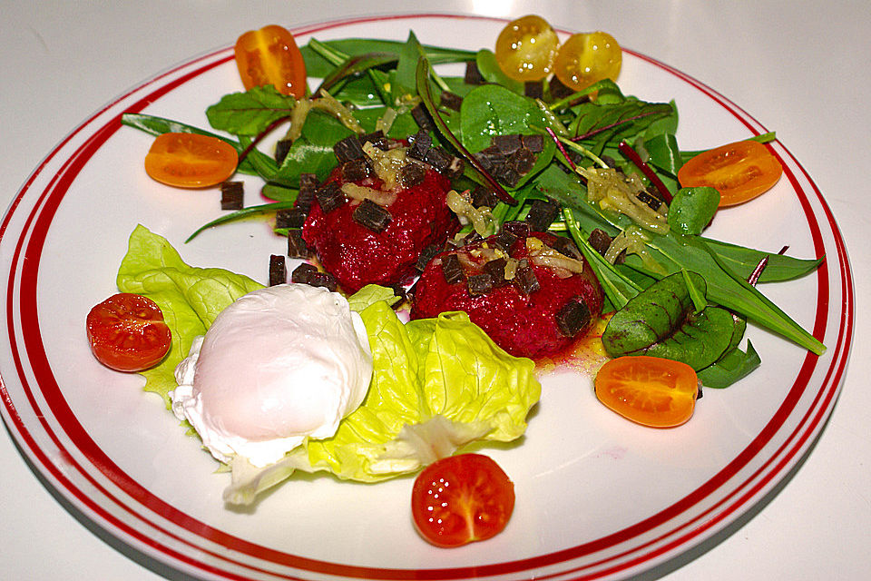 Rote Bete Mousse mit Bündnerfleisch