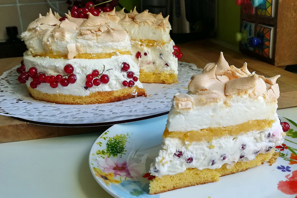 Johannisbeer - Baiser - Torte