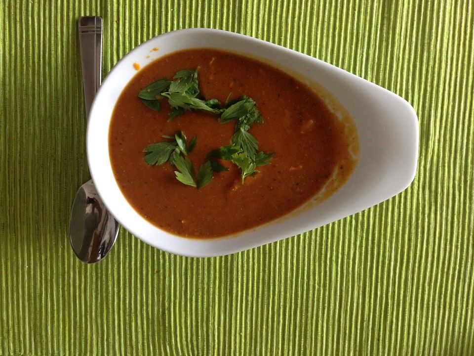 Indische Linsen-Möhren-Suppe mit Huhn und Koriander von KomischerKoch ...